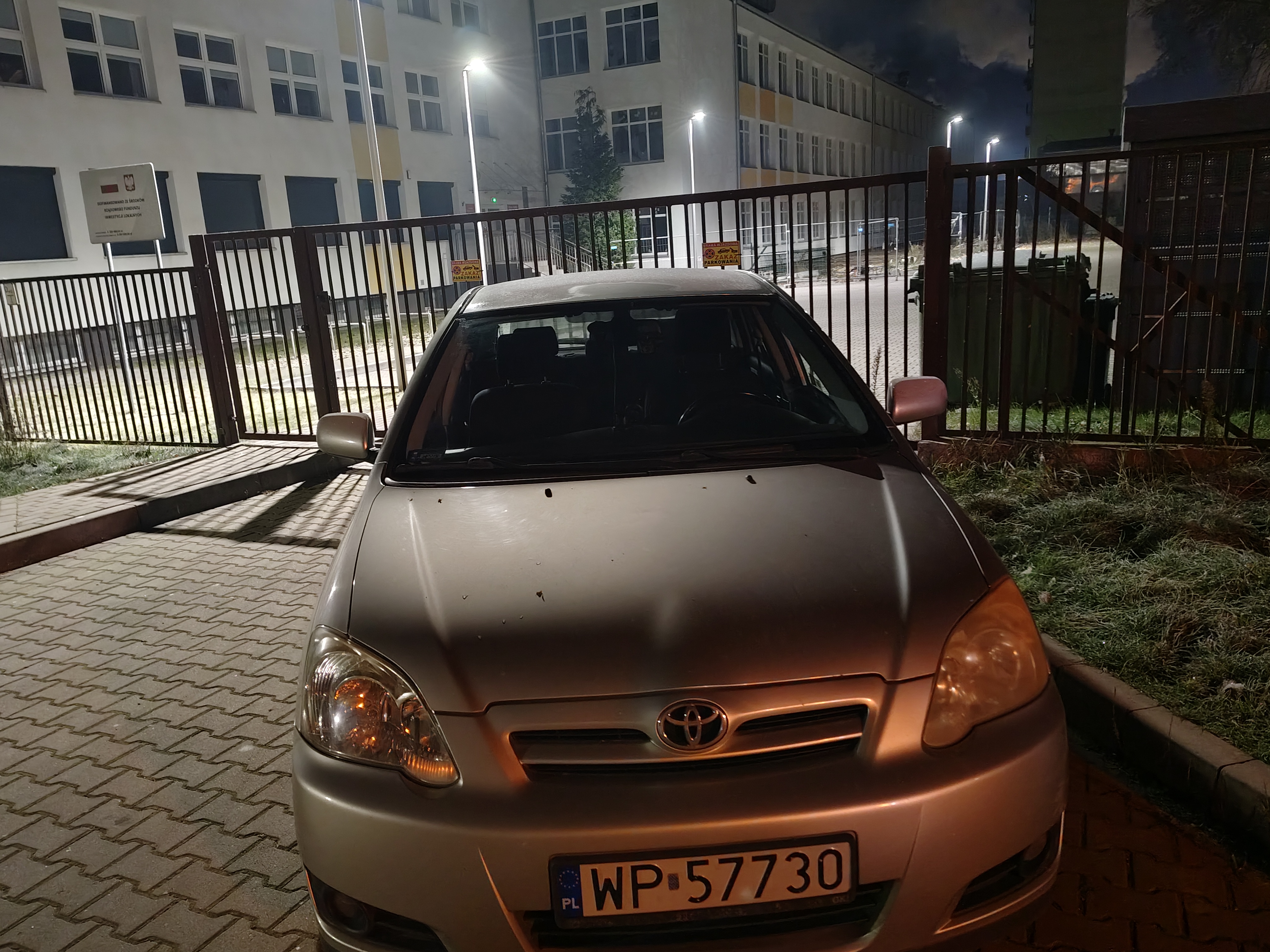 Mistrz parkowania w pojeździe o numerach WP57730