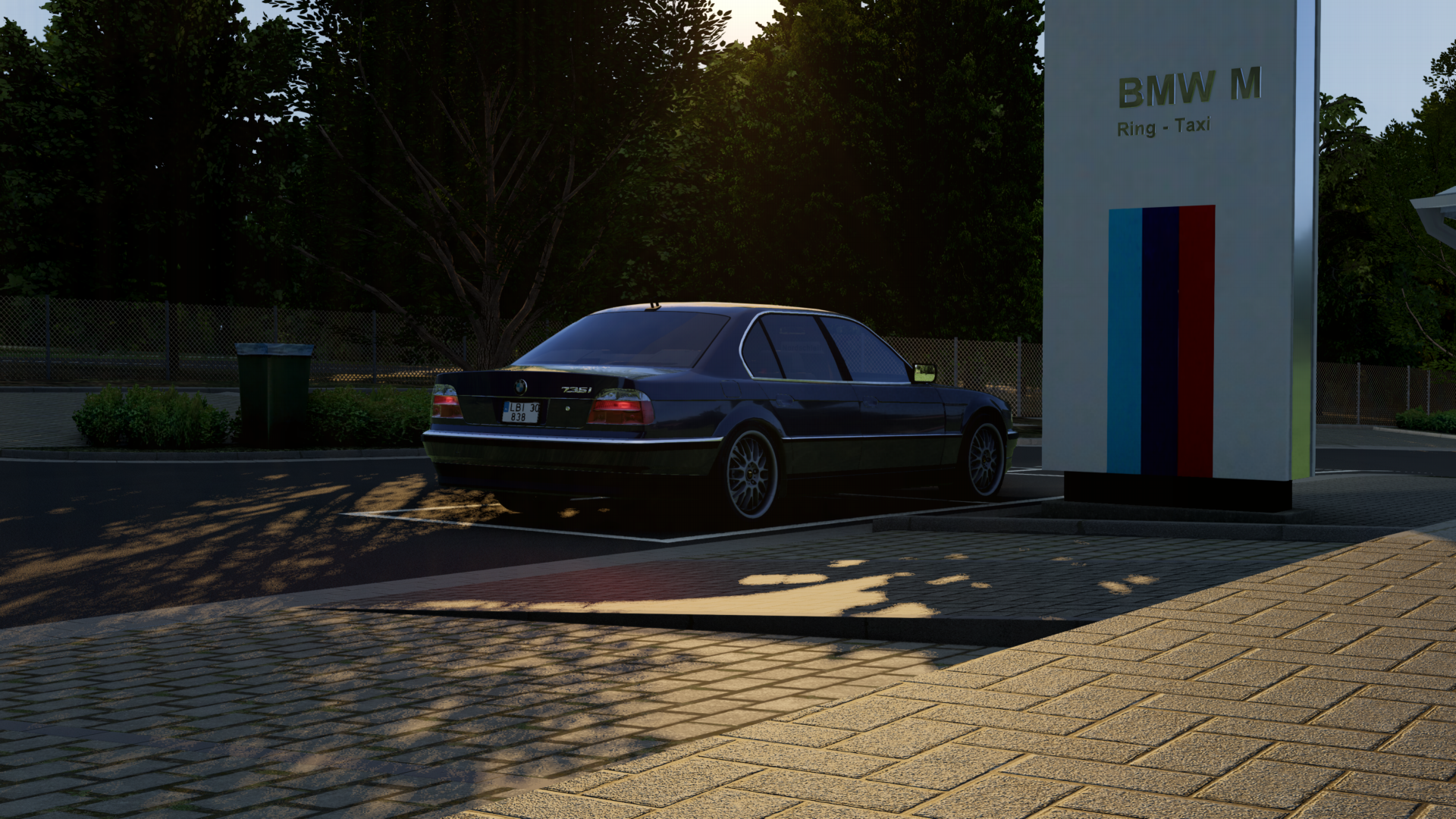 Numer rejestracyjny LBI 30838 posiada BMW 735 I - LBI30838