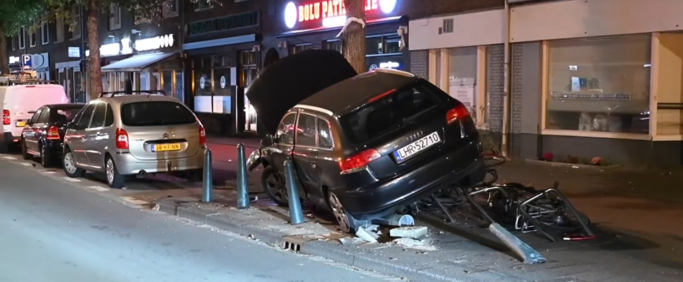 Numer rejestracyjny LHR 52710 posiada AUDI A3 1.6 FSI MR`06 E4 8P Ambition - LHR52710