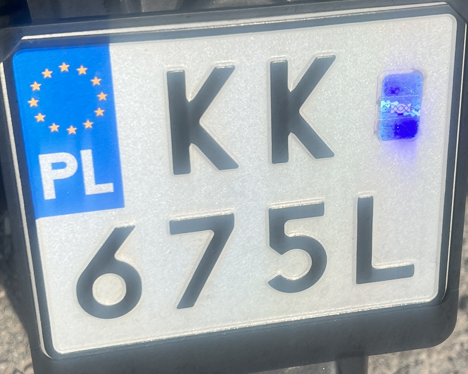 Zgubiono tablicę rejestracyjną o numerach KT8051