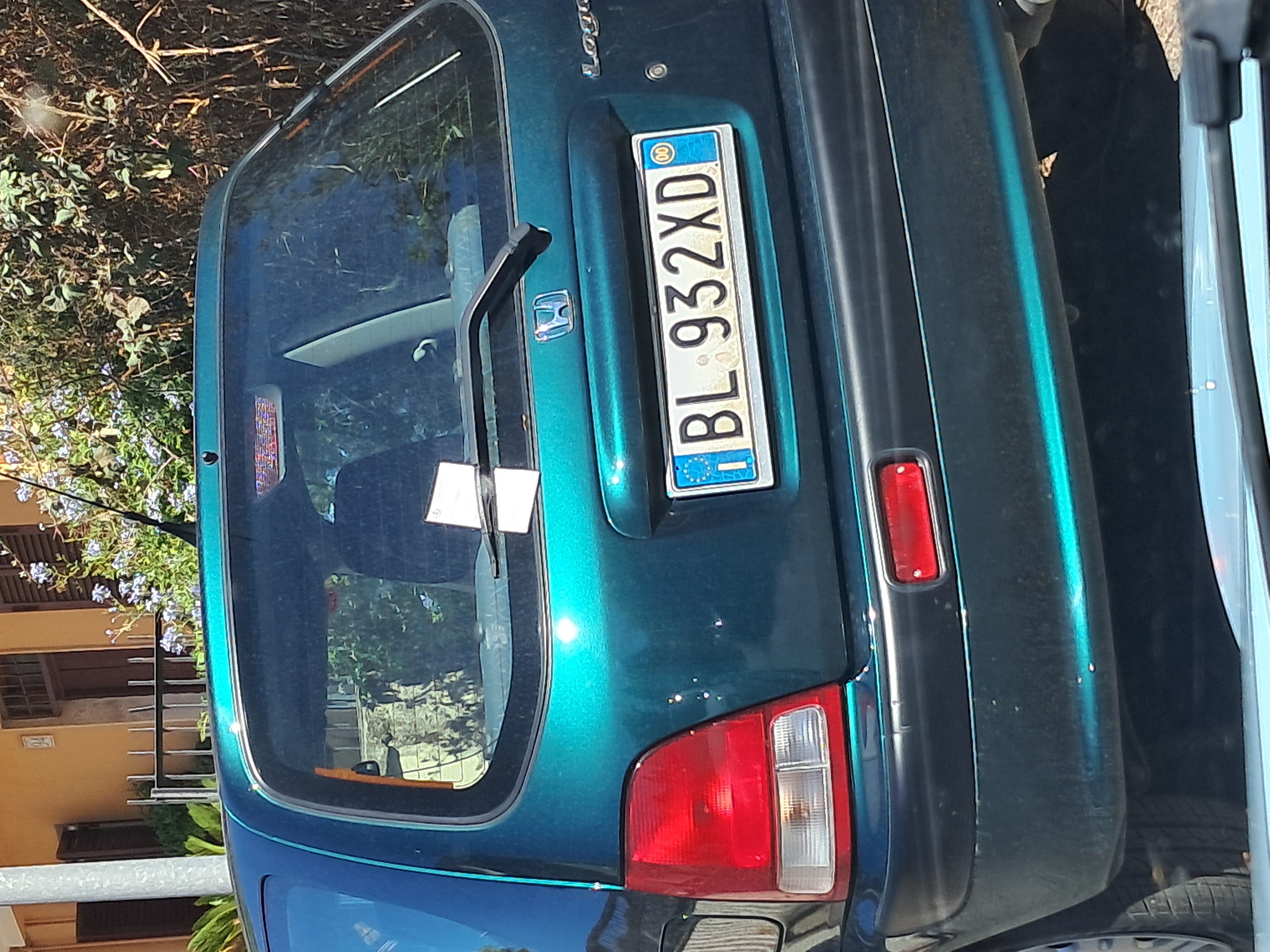 Mistrz parkowania w pojeździe o numerach BL932XD