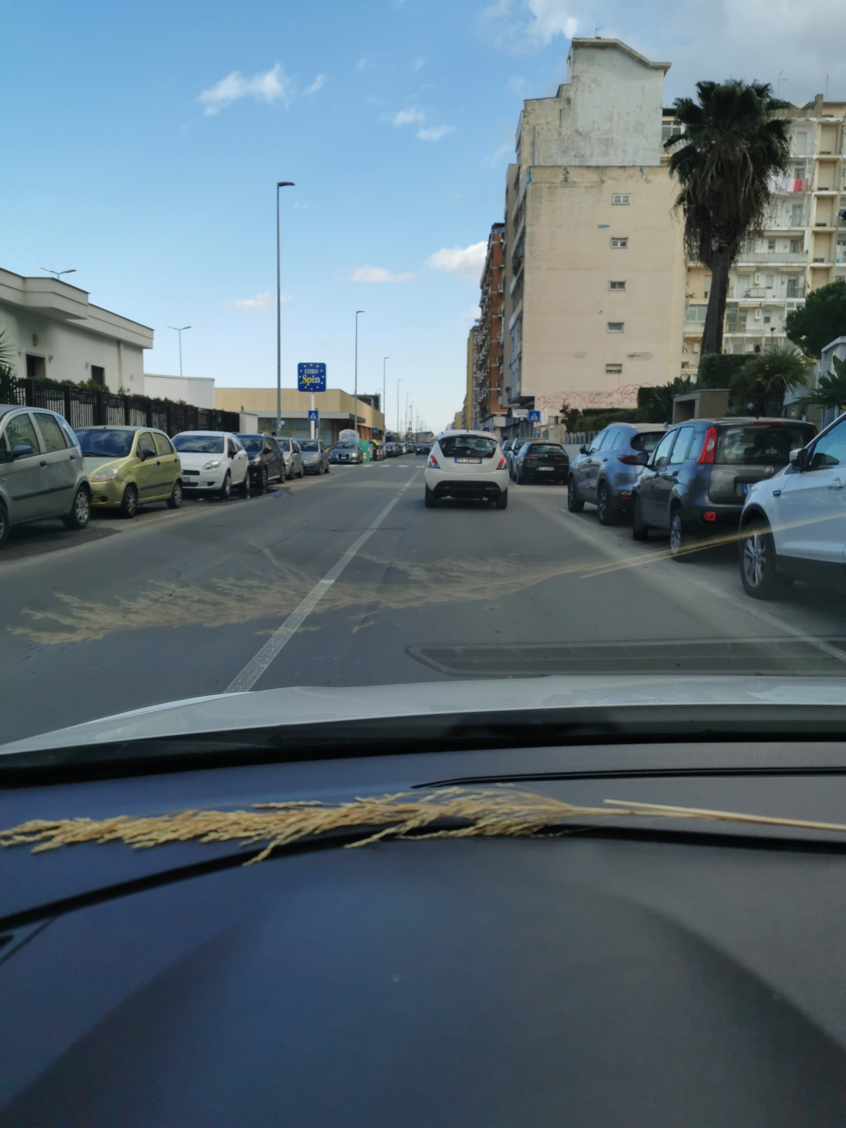 Pirat drogowy w pojeździe o numerach rejestracyjnych ES203CX