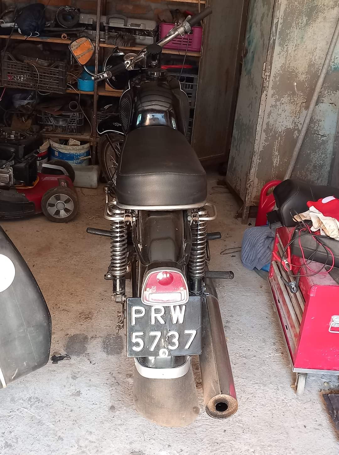 Numer rejestracyjny PRW 5737 posiada WSK M21W2   - PRW5737
