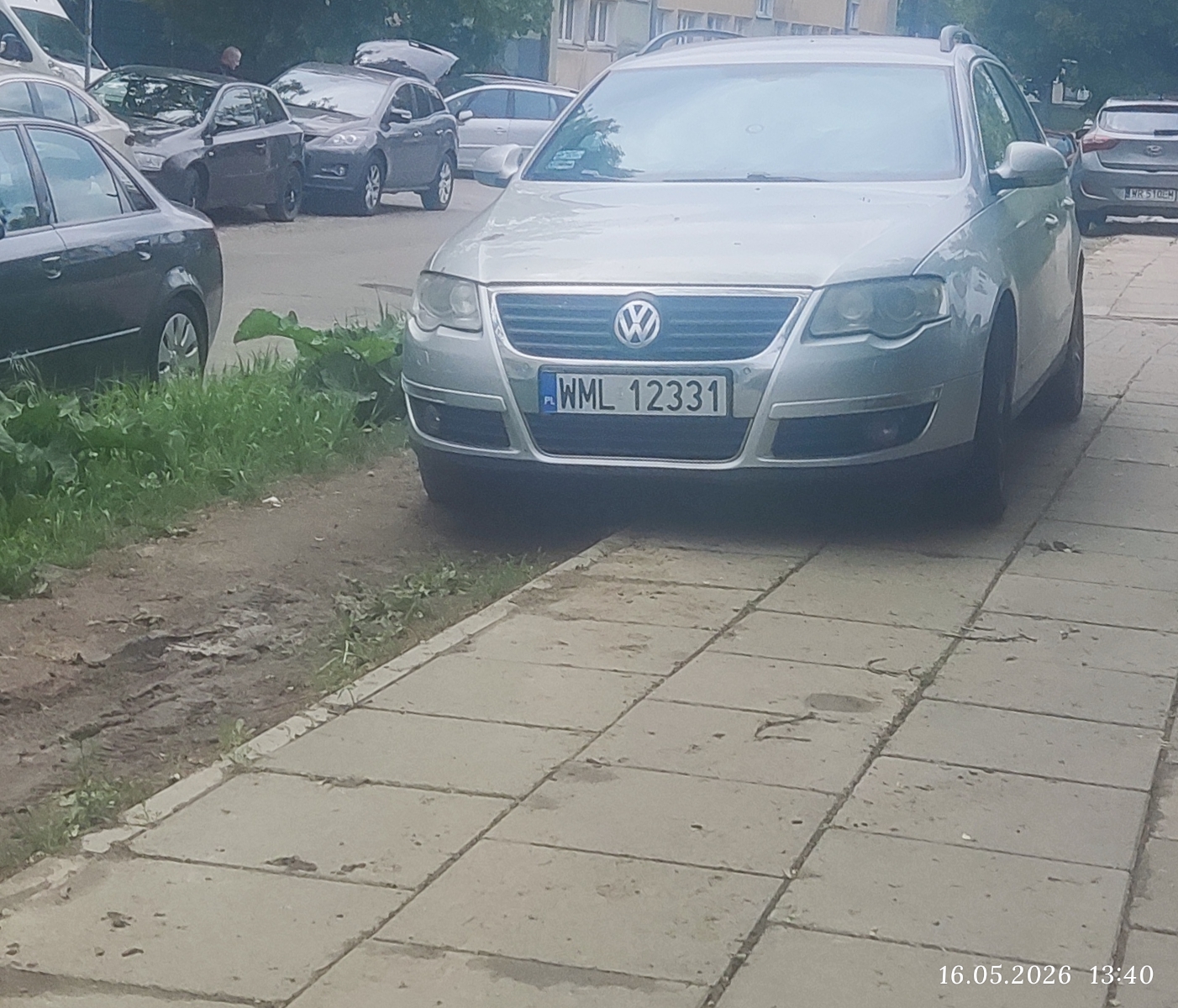Mistrz parkowania w pojeździe o numerach WML12331
