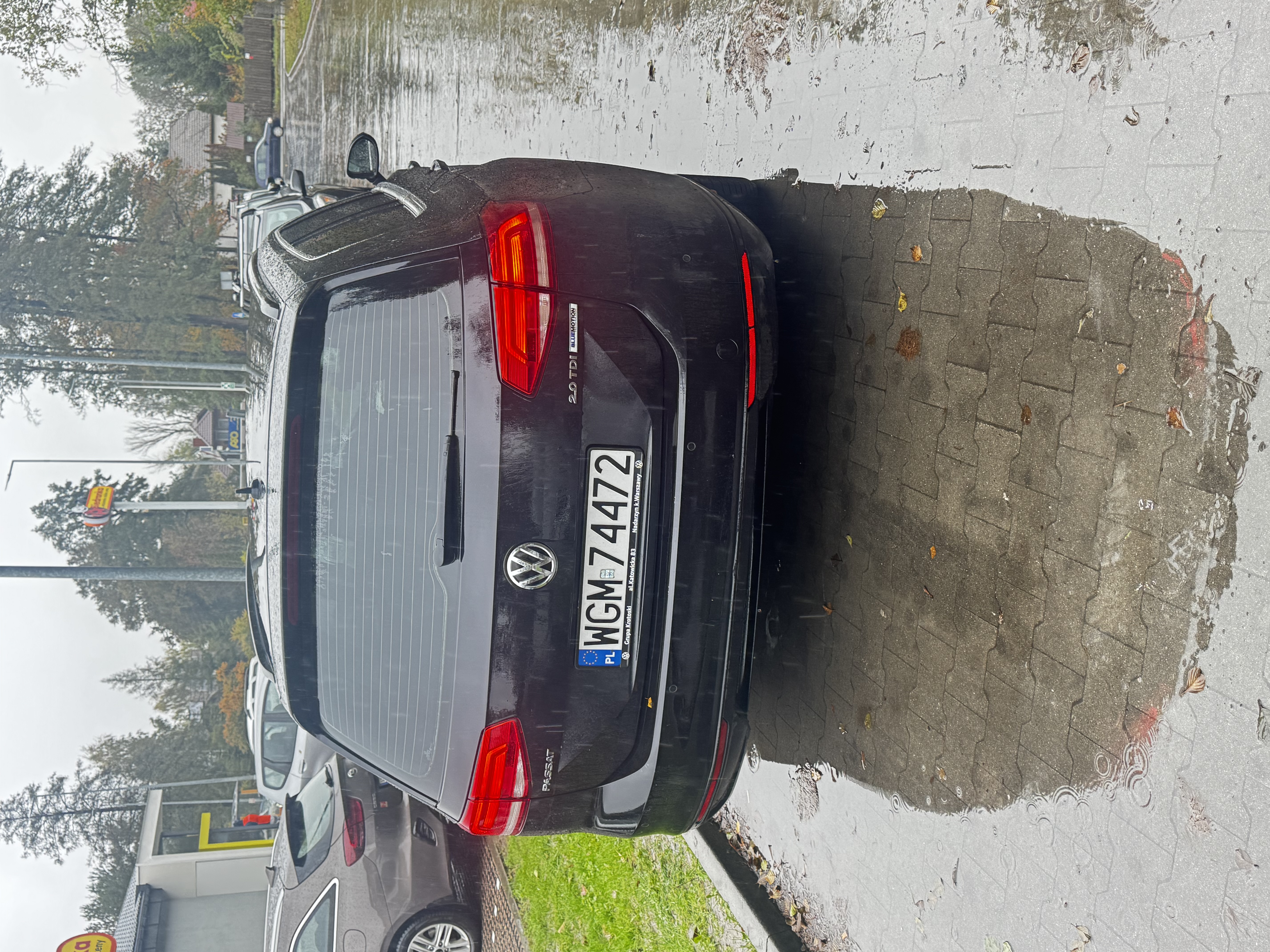 Mistrz parkowania w pojeździe o numerach WGM74472