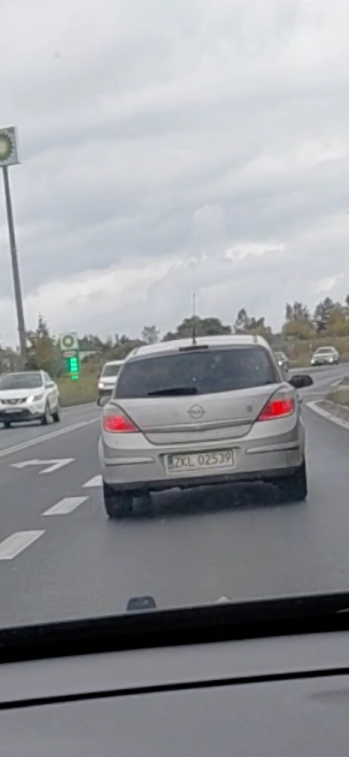 Numer rejestracyjny ZKL 02539 posiada OPEL ASTRA - ZKL02539