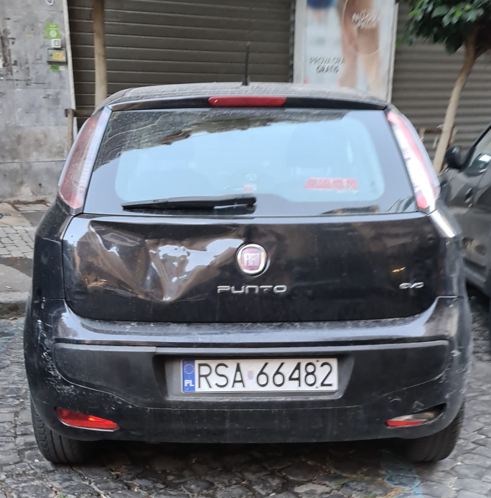 Numer rejestracyjny RSA 66482 posiada FIAT Punto Evo - RSA66482