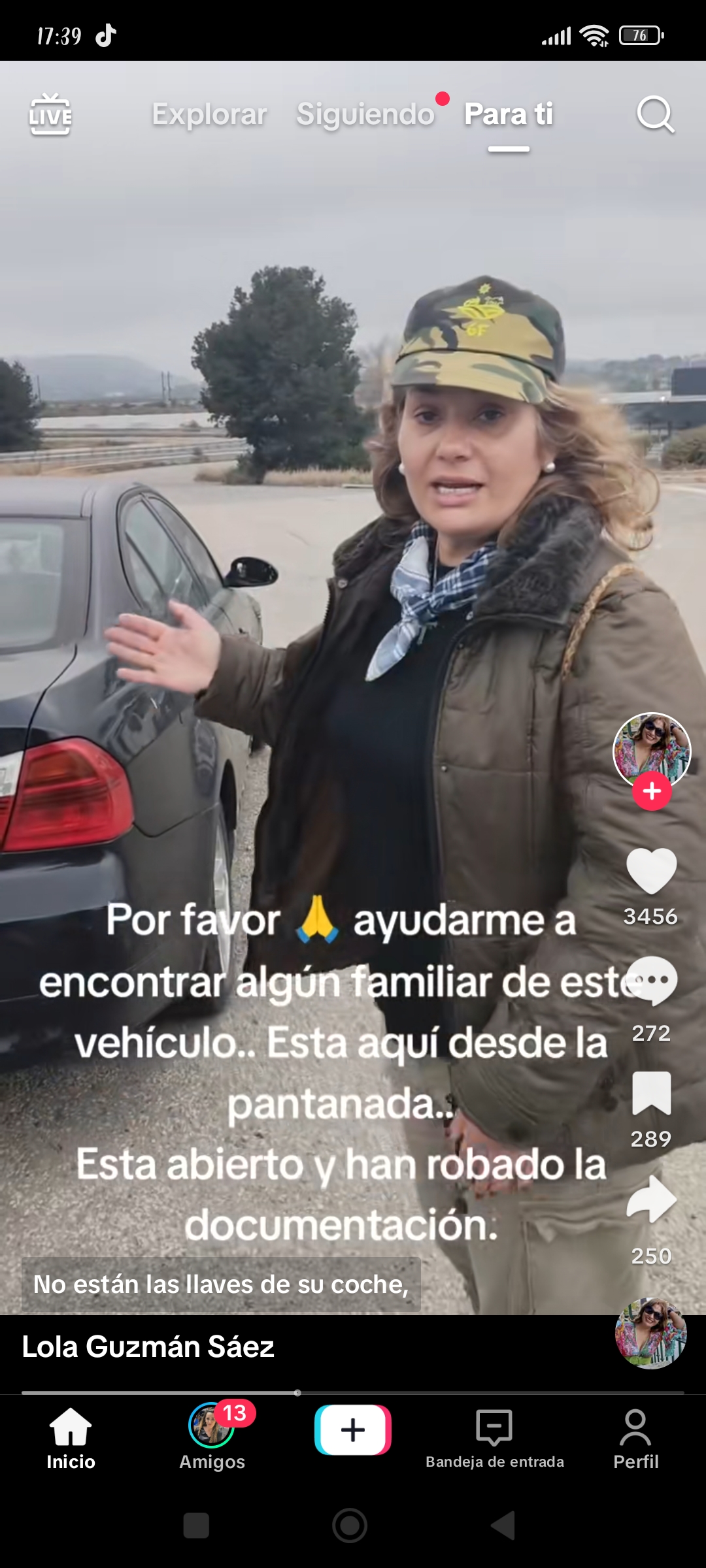 Está estacionado a las afueras d<BR>Al lado de una gasolinera de un pueblo de valencia