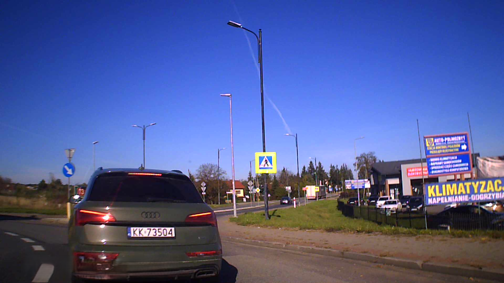 Pirat drogowy w pojeździe o numerach rejestracyjnych KK73504