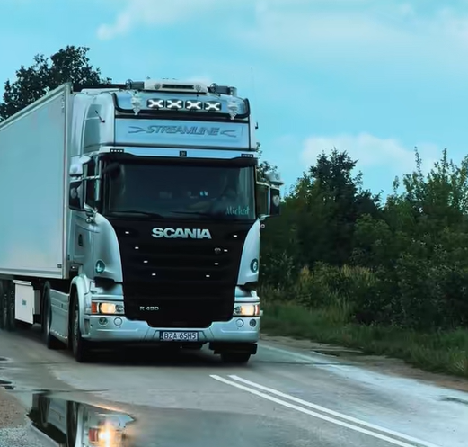 Numer rejestracyjny BZA 65H5 posiada SCANIA R450 - BZA65H5