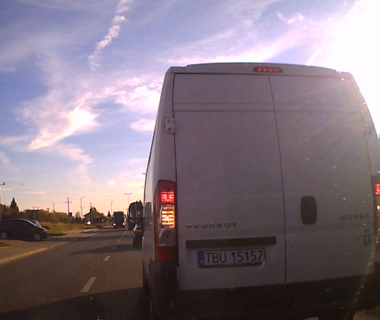 Numer rejestracyjny TBU 15157 posiada PEUGEOT Boxer L1H1 - TBU15157