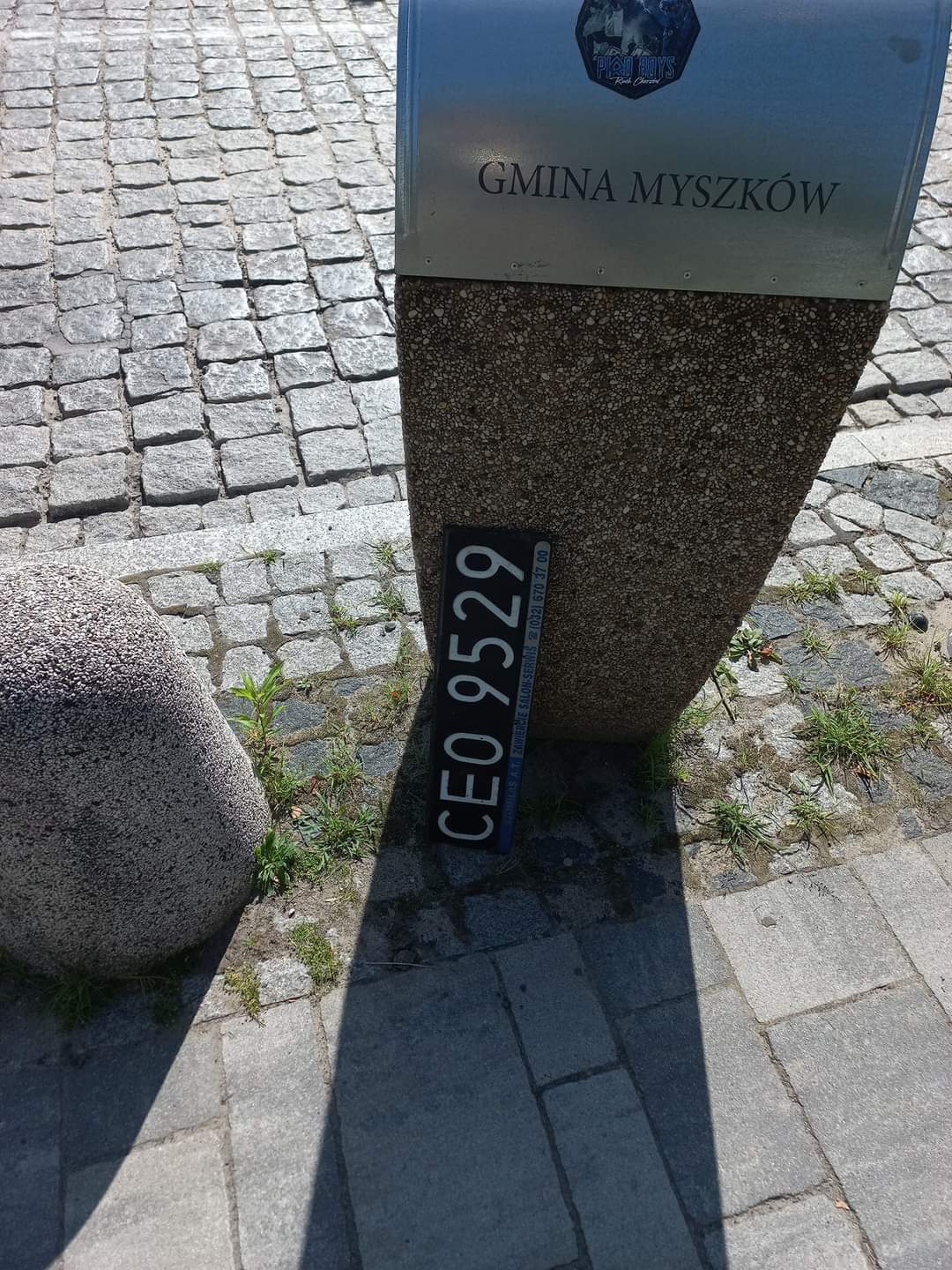 Zgubił tablice
