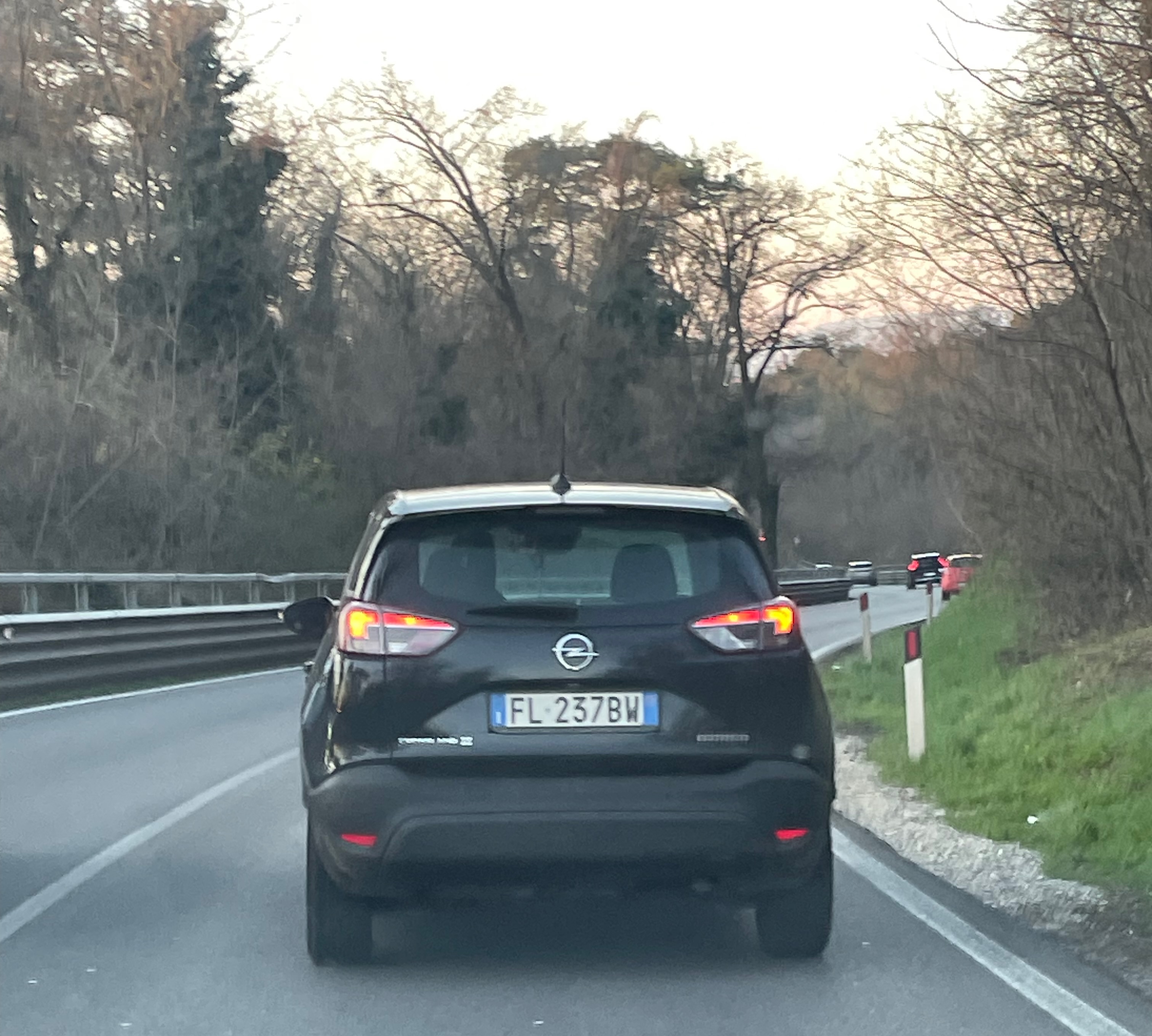 Pirat drogowy w pojeździe o numerach rejestracyjnych FL237BW