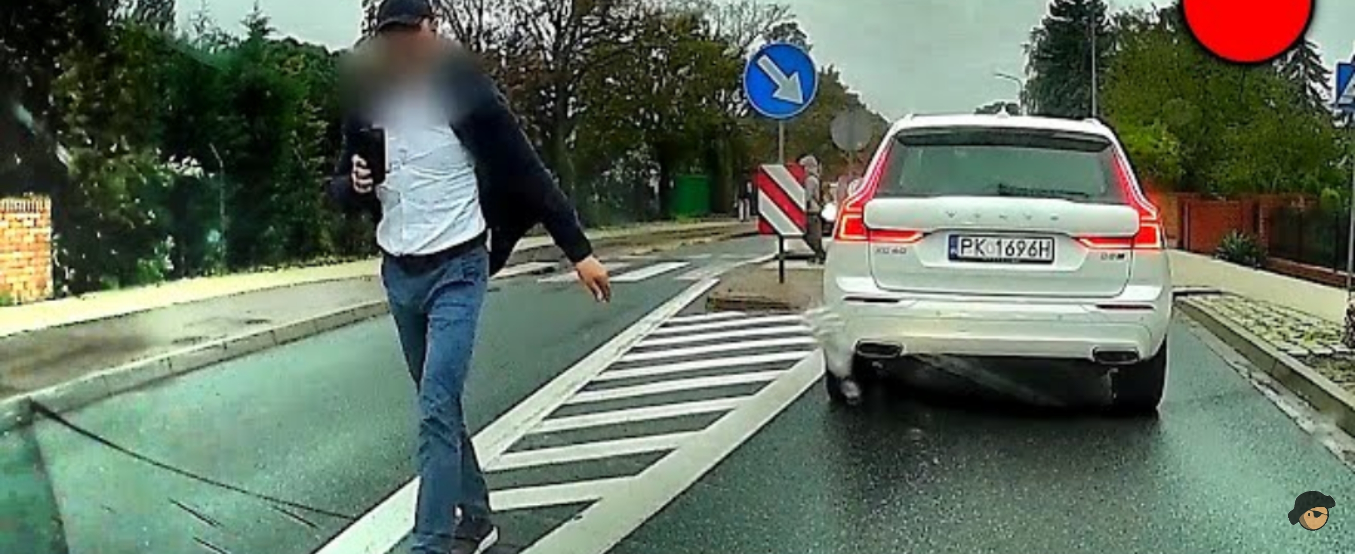 Numer rejestracyjny PK 1696H posiada VOLVO XC60 - PK1696H