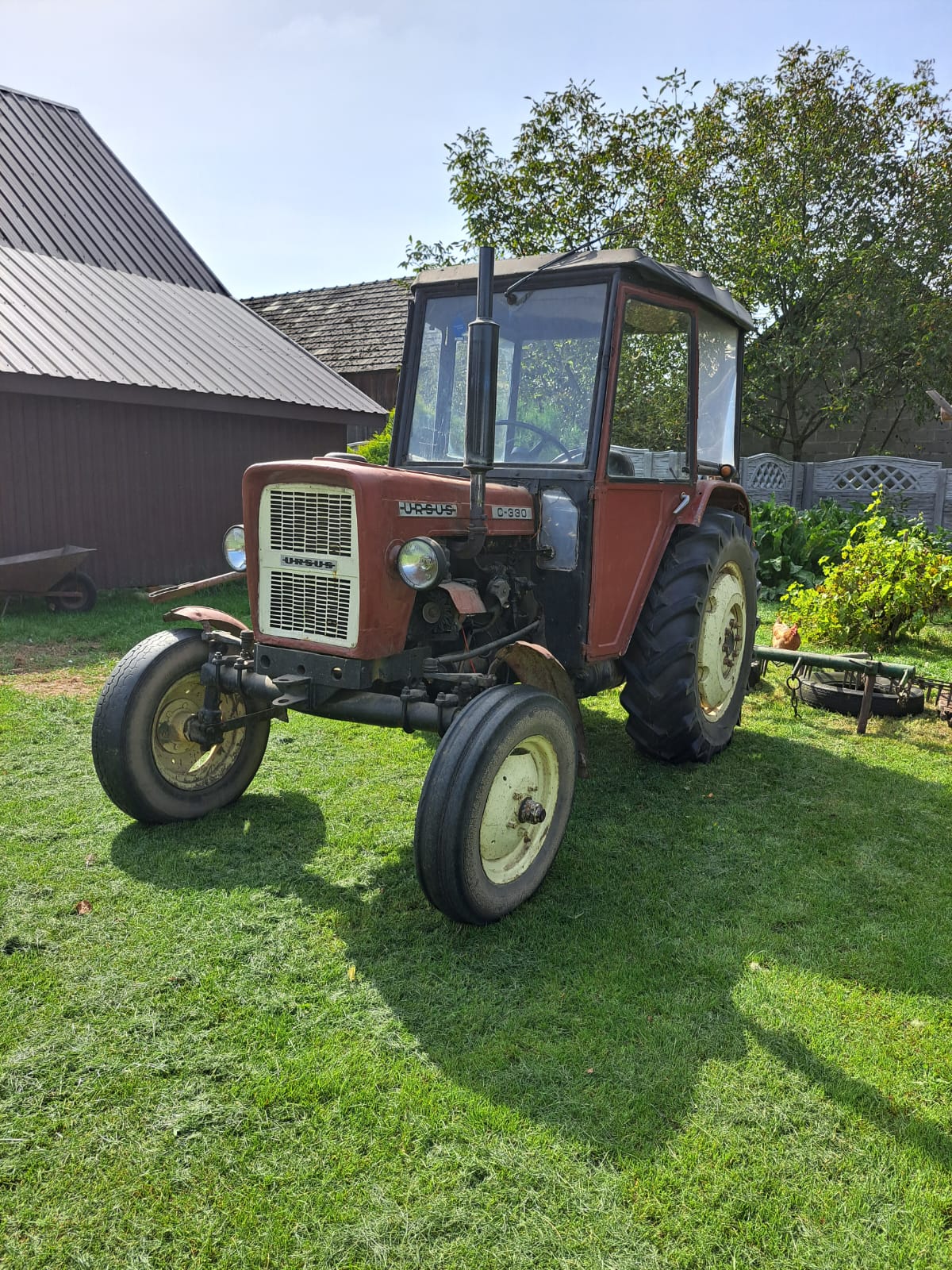 Numer rejestracyjny RET 3069 posiada Ursus C-330 - RET3069