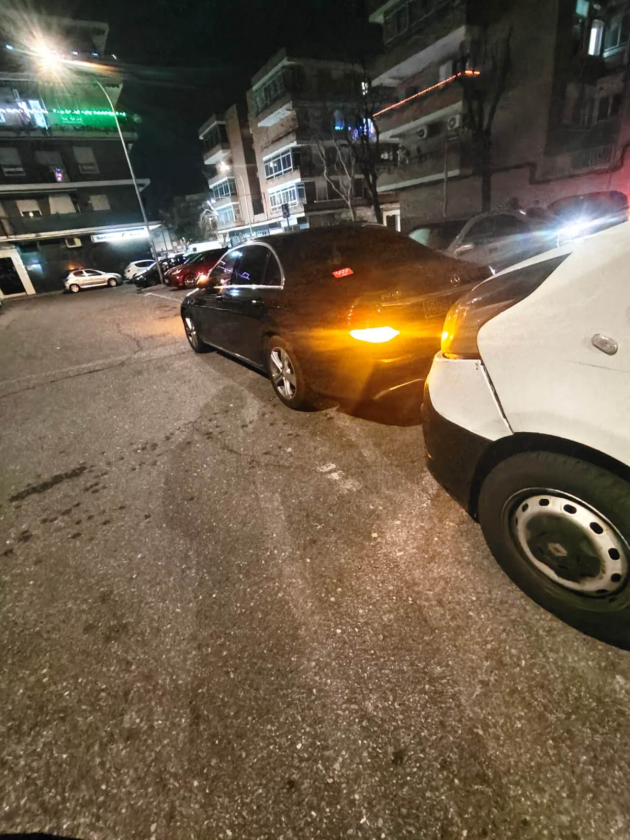 Mistrz parkowania w pojeździe o numerach 9984JPW