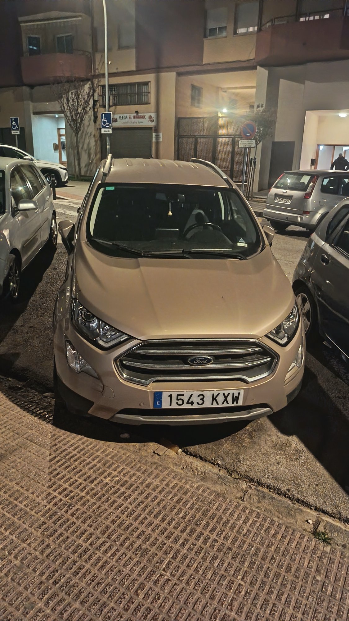 Numer rejestracyjny 1543KXW posiada FORD ECOSPORT
