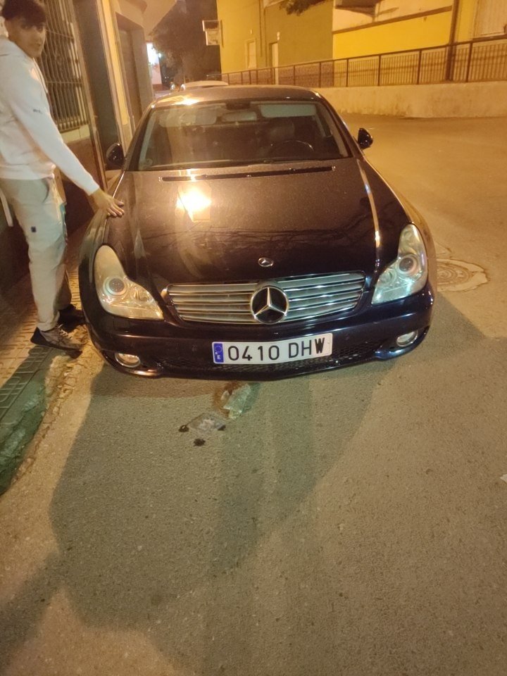 Numer rejestracyjny 0410DHW posiada MERCEDES CLS (219)