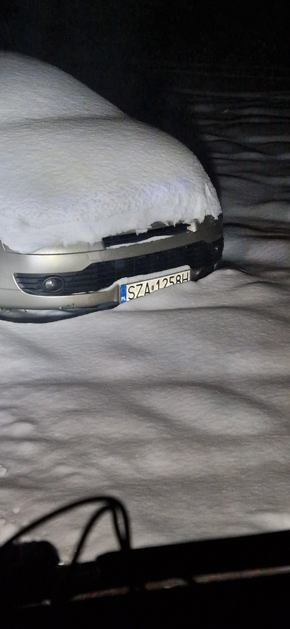 Numer rejestracyjny SZA 1258H posiada CITROEN C4 1.6 HDI - SZA1258H