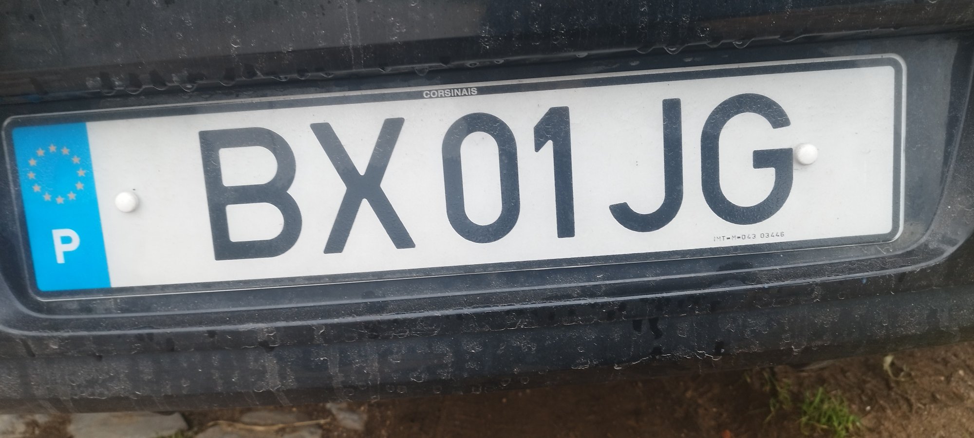 Numer rejestracyjny BX01JG posiada  