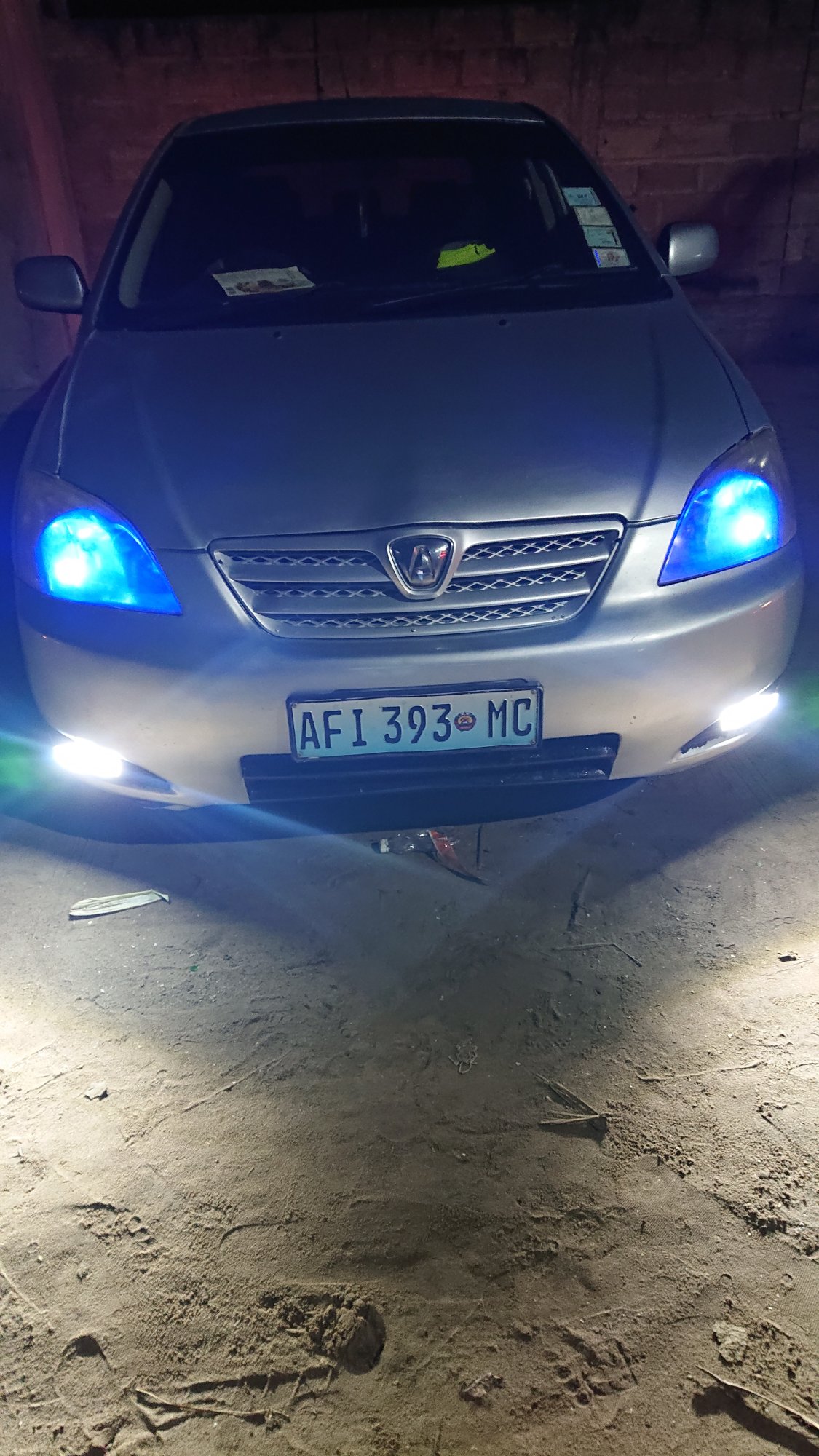 Numer rejestracyjny AFI393MC posiada  