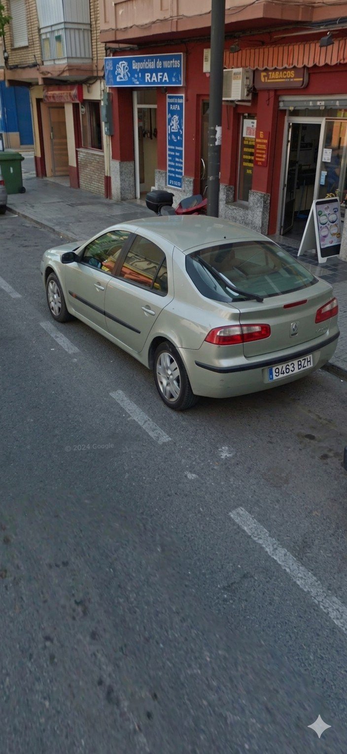 Numer rejestracyjny 9463BZH posiada RENAULT LAGUNA