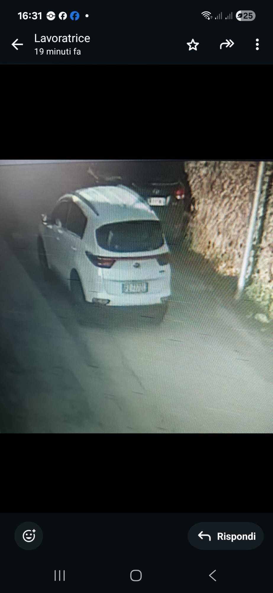 Numer rejestracyjny FZ227ZC posiada FORD Puma