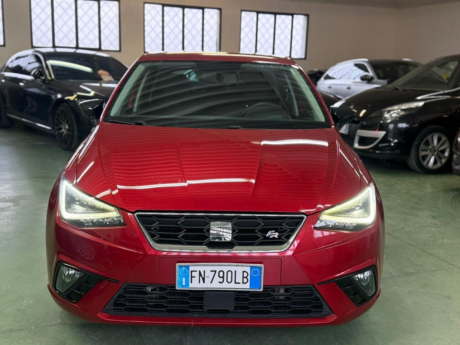 Numer rejestracyjny FN790LB posiada SEAT Ibiza 5a serie