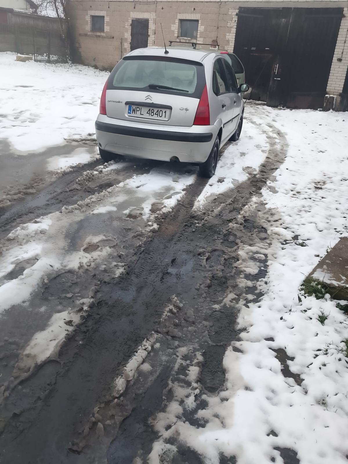 Numer rejestracyjny WPL 48401 posiada CITROEN C3 1.1 MR`02 E3 X - WPL48401