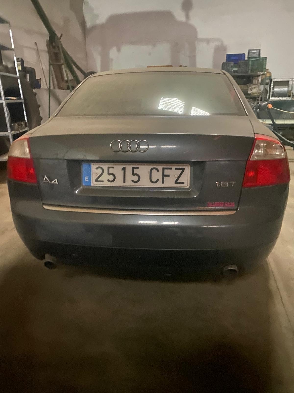 Numer rejestracyjny 2515CFZ posiada AUDI A4
