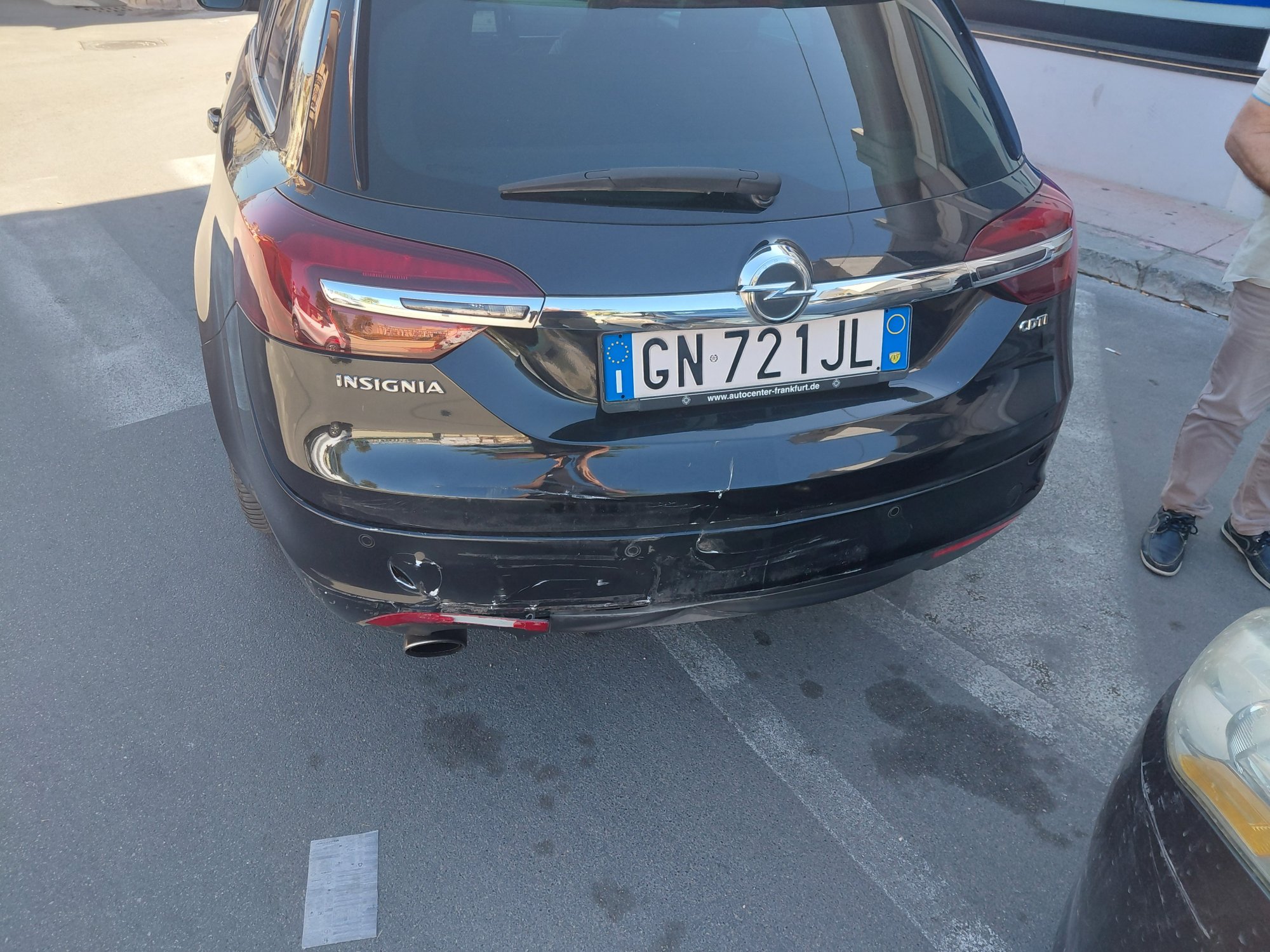 Numer rejestracyjny GN721JL posiada Opel Insignia 1.6T