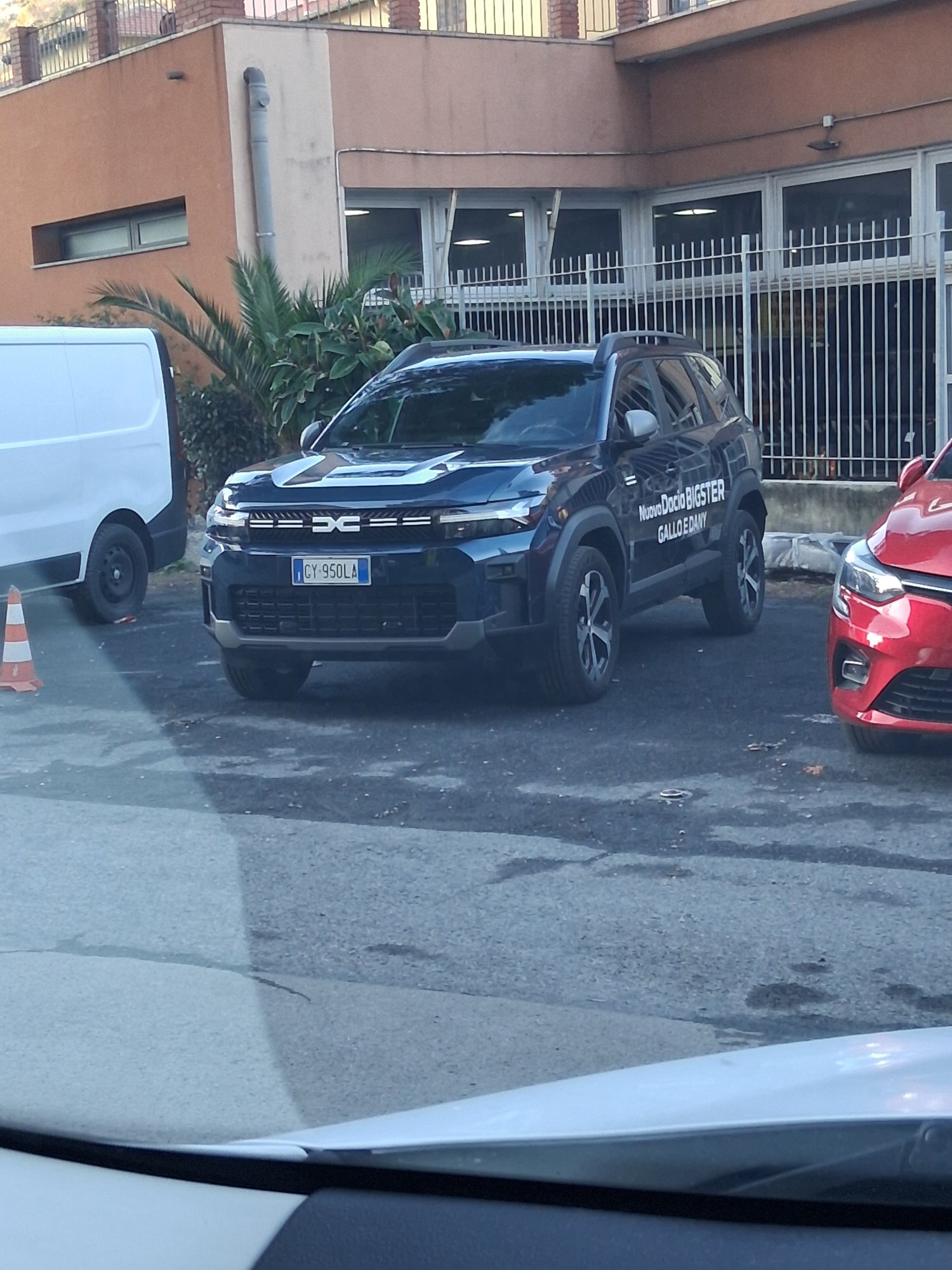 Numer rejestracyjny CY950LA posiada TOYOTA Aygo 1a serie