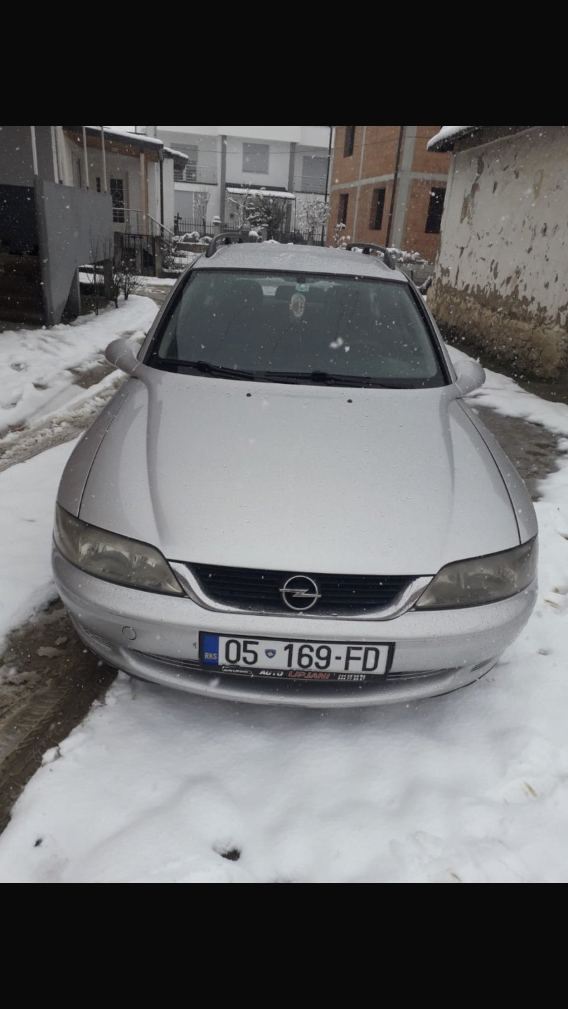 Numer rejestracyjny 05169FD posiada Opel Vectra