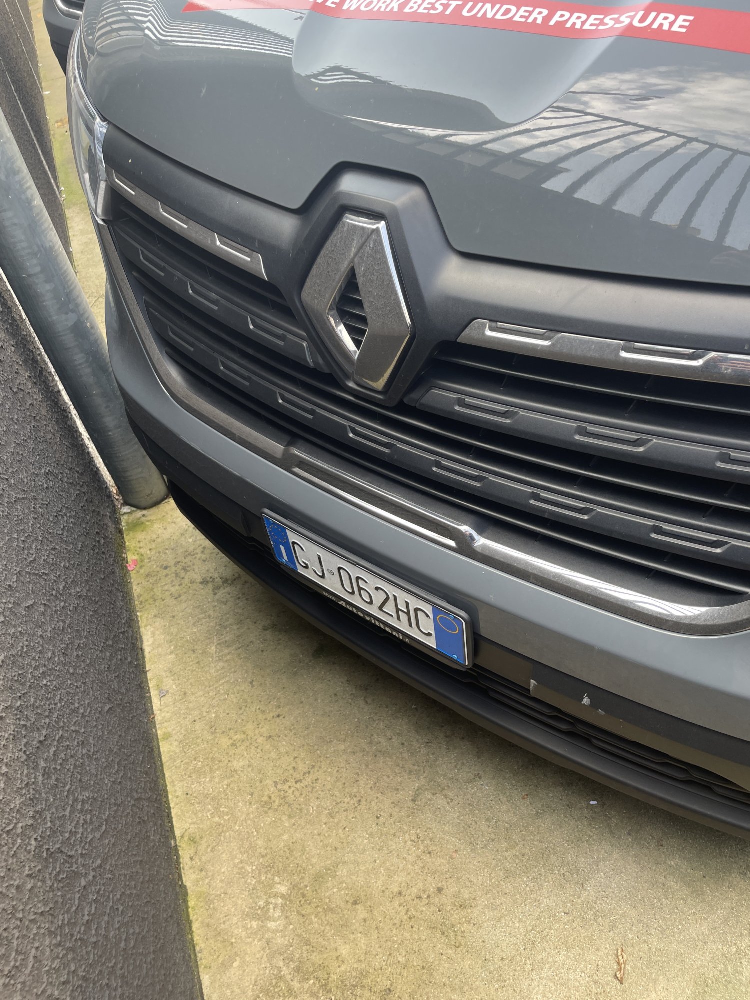 Numer rejestracyjny CJ062HC posiada FIAT Punto 2a serie