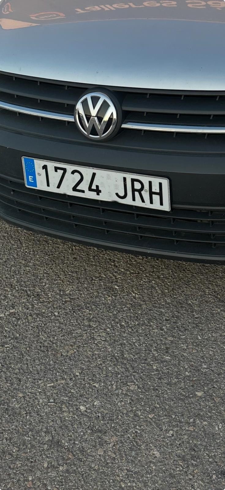 Numer rejestracyjny 1724JRH posiada VOLKSWAGEN CADDY Numer rejestracyjny 1724JRH posiada VOLKSWAGEN CADDY