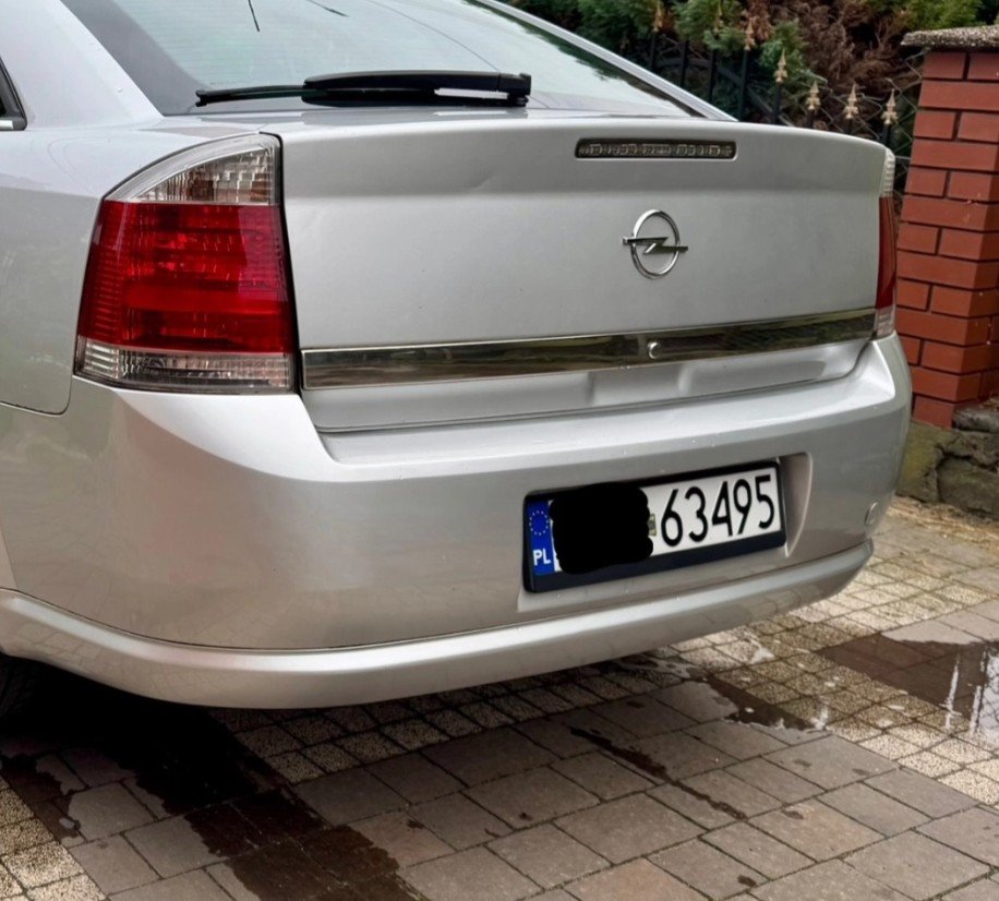 Numer rejestracyjny FG 63495 posiada FORD FIESTA - FG63495