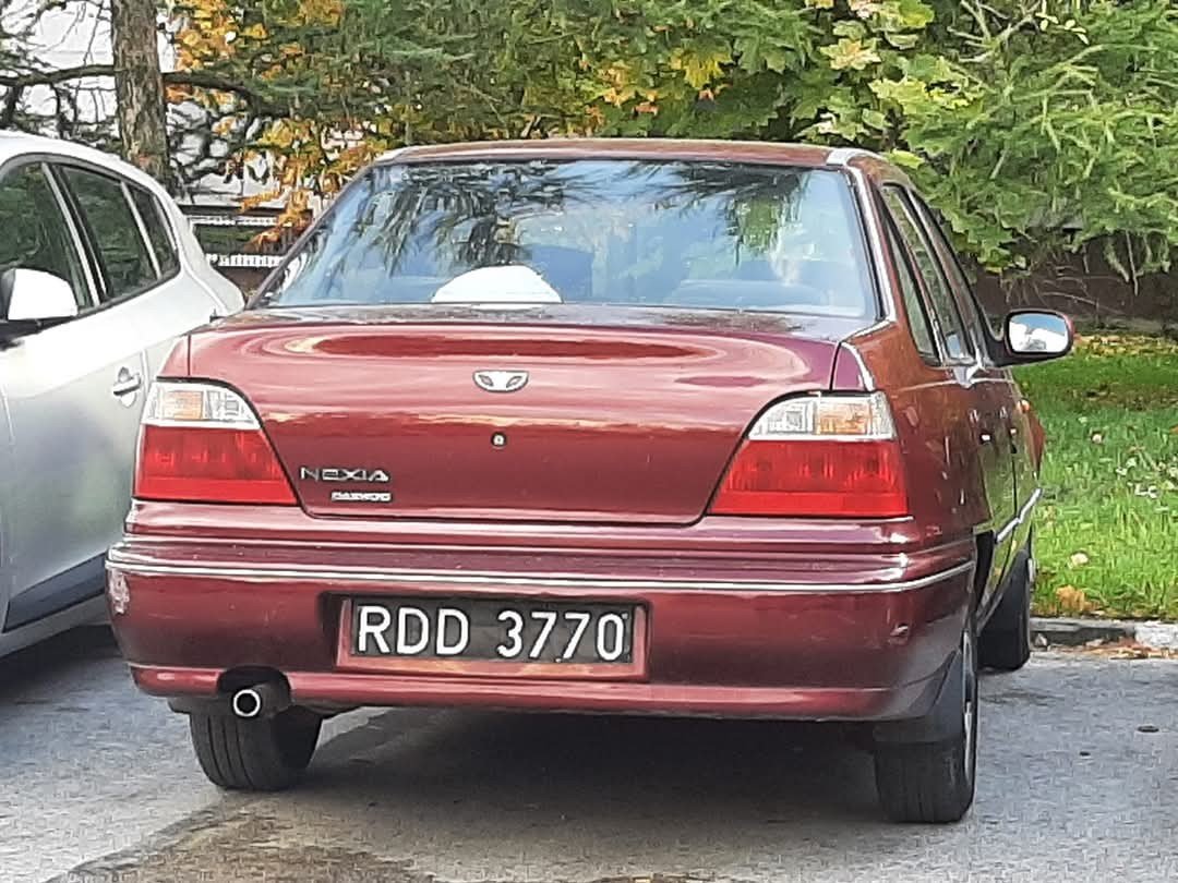 Numer rejestracyjny RDD3770 posiada Daewoo Nexia