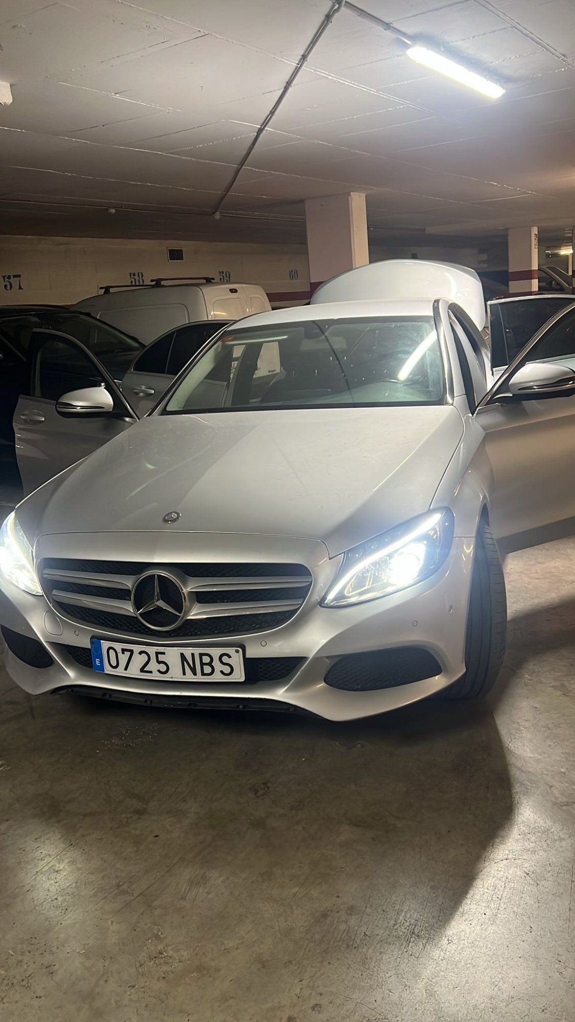 Numer rejestracyjny 0725NBS posiada MERCEDES C (205) Numer rejestracyjny 0725NBS posiada MERCEDES C (205)