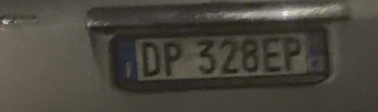 Numer rejestracyjny DP328EP posiada FORD Focus 2a serie