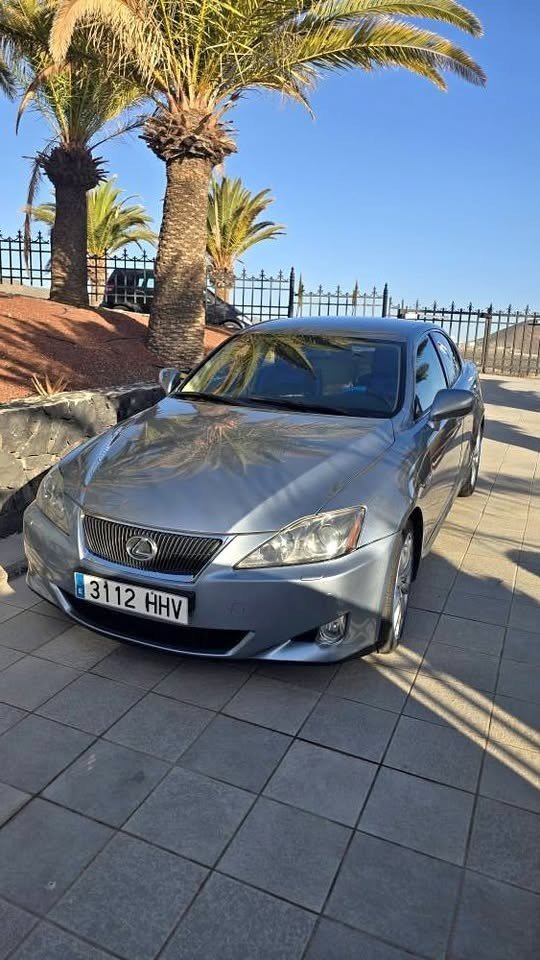 Numer rejestracyjny 3112HHV posiada LEXUS IS 250