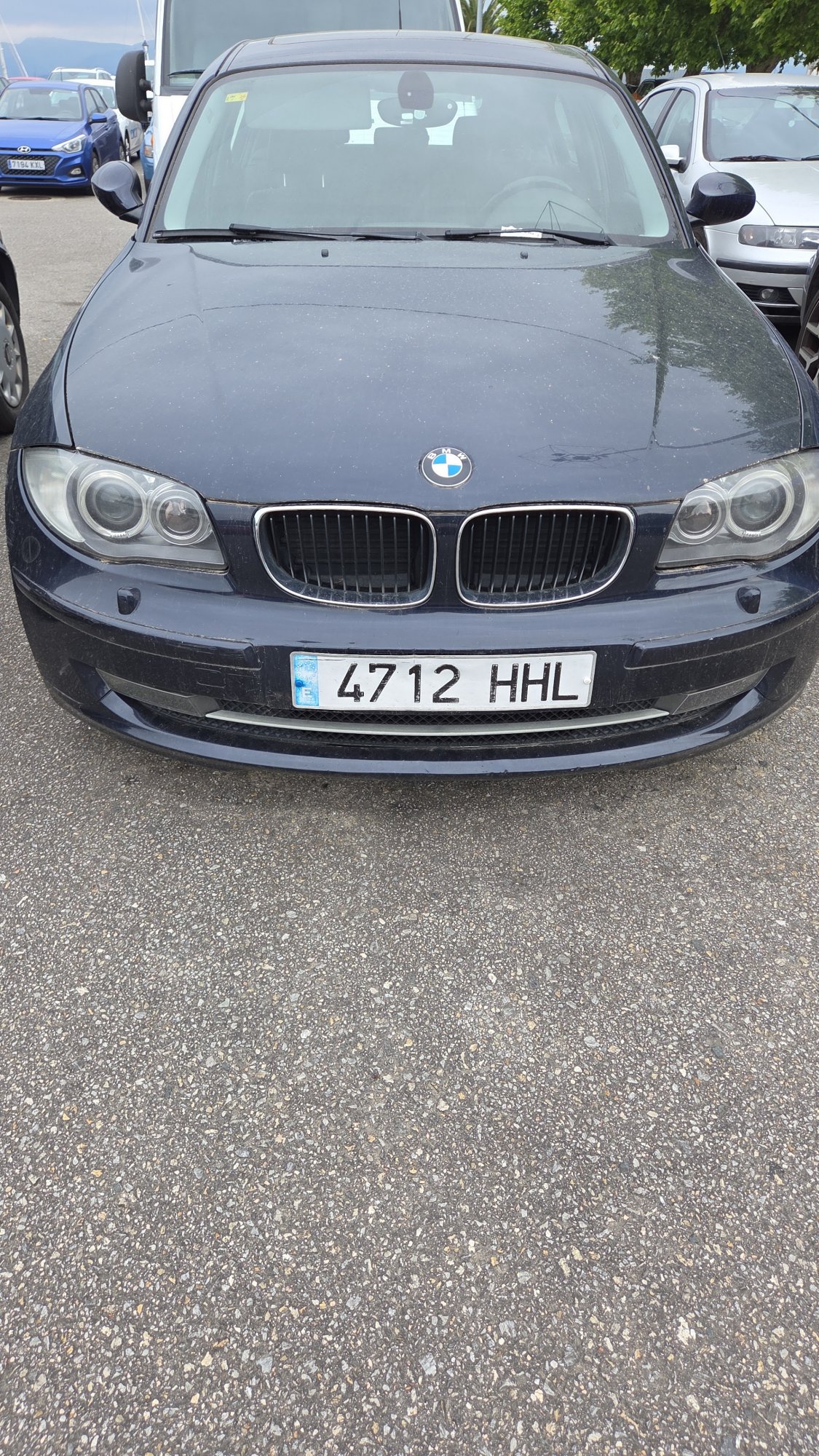 Numer rejestracyjny 4712HHL posiada BMW SERIE 1