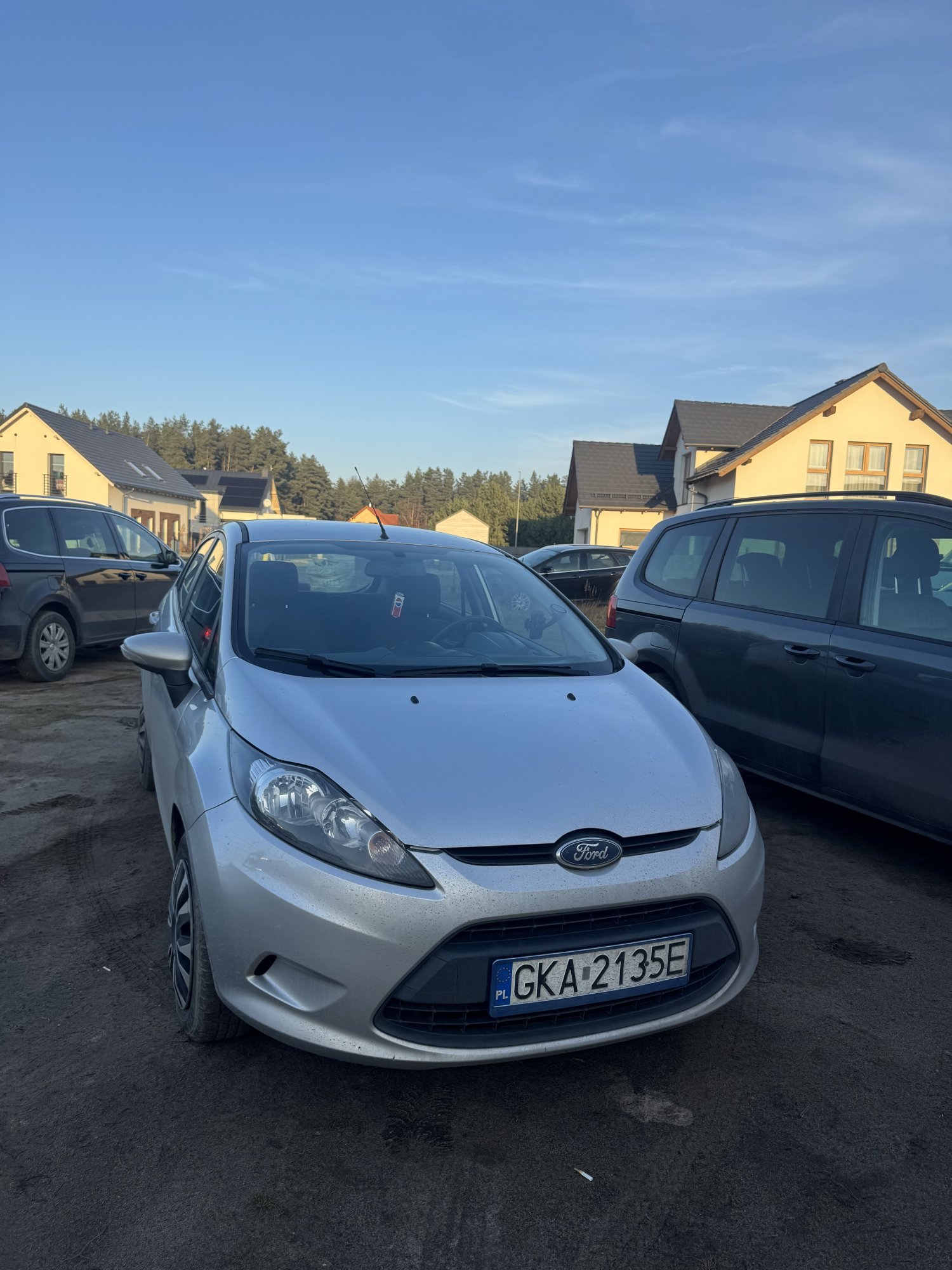 Numer rejestracyjny GKA 2135E posiada FORD FIESTA - GKA2135E Numer rejestracyjny GKA 2135E posiada FORD FIESTA - GKA2135E
