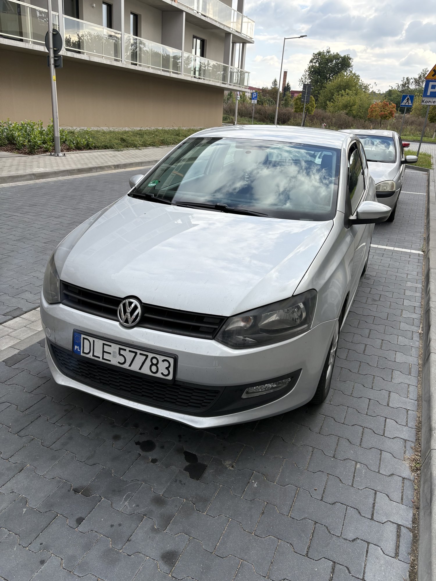 Numer rejestracyjny DLE 57783 posiada VOLKSWAGEN POLO - DLE57783 Numer rejestracyjny DLE 57783 posiada VOLKSWAGEN POLO - DLE57783