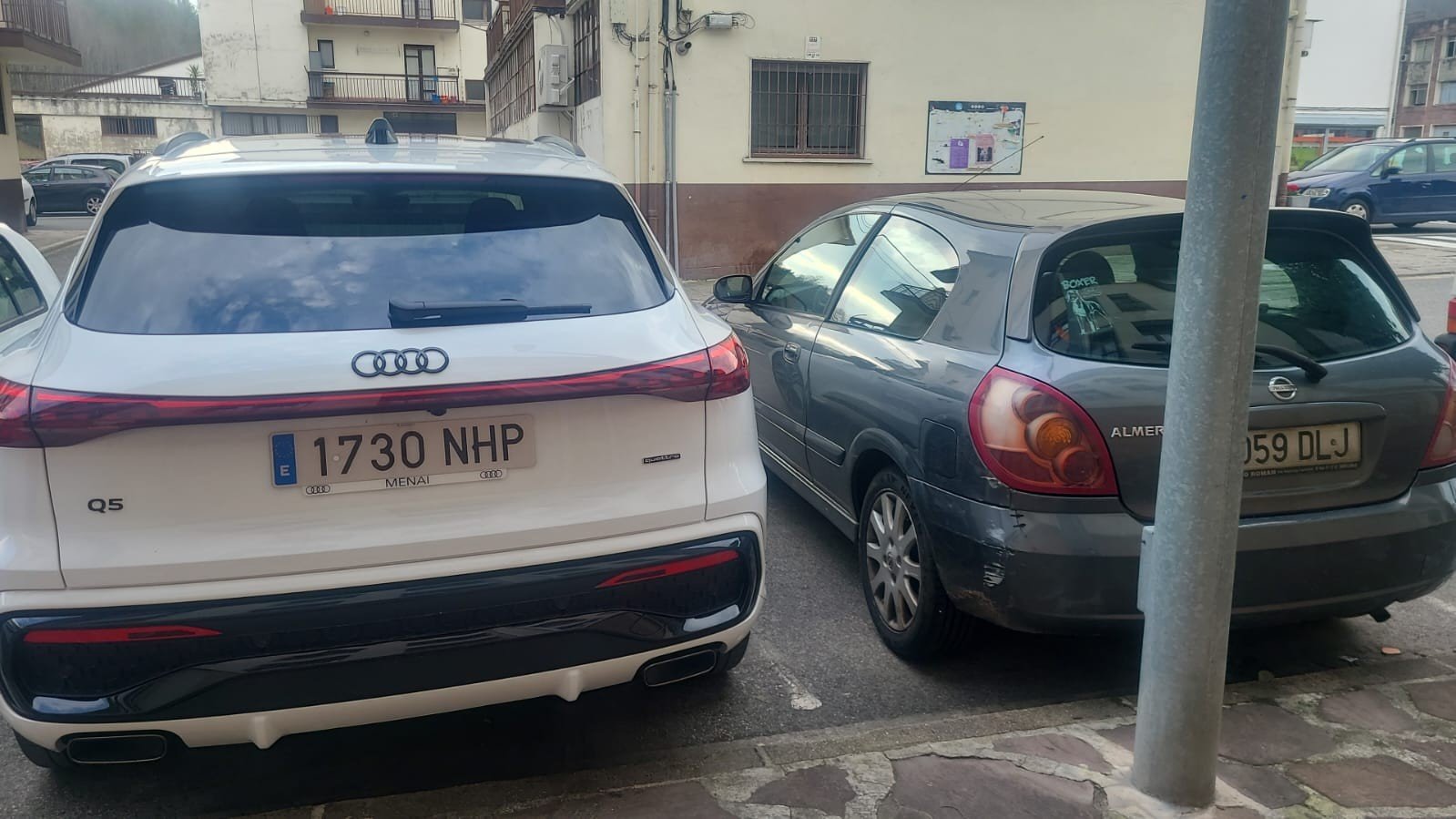 Numer rejestracyjny 1730NHP posiada AUDI Q5 Numer rejestracyjny 1730NHP posiada AUDI Q5
