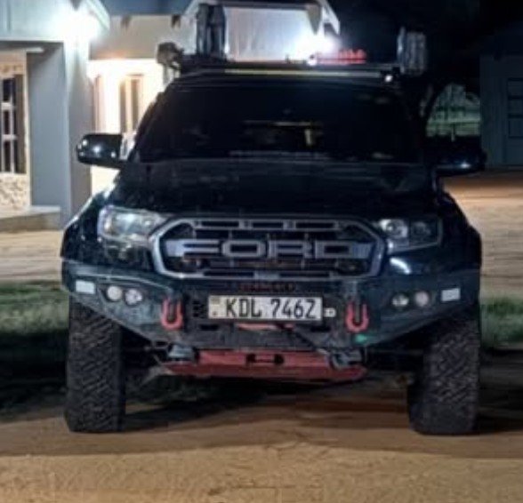 Numer rejestracyjny KDL246Z posiada Ford 