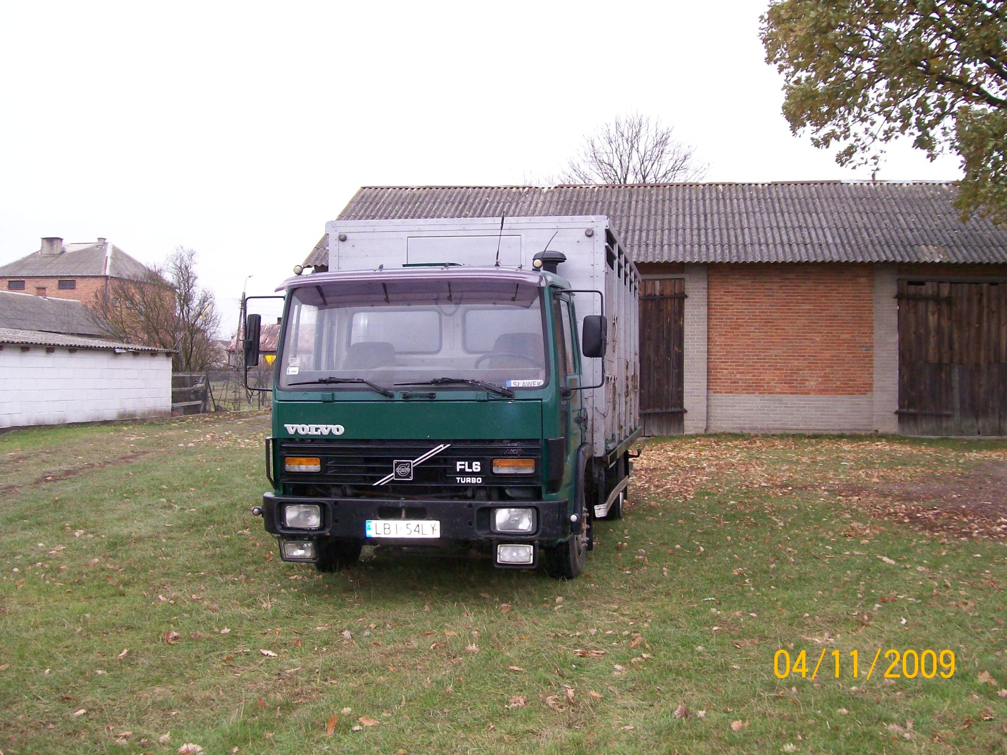 Numer rejestracyjny LBI 54LY posiada VOLVO FL 614 180 14.0t FL 614 - LBI54LY Numer rejestracyjny LBI 54LY posiada VOLVO FL 614 180 14.0t FL 614 - LBI54LY