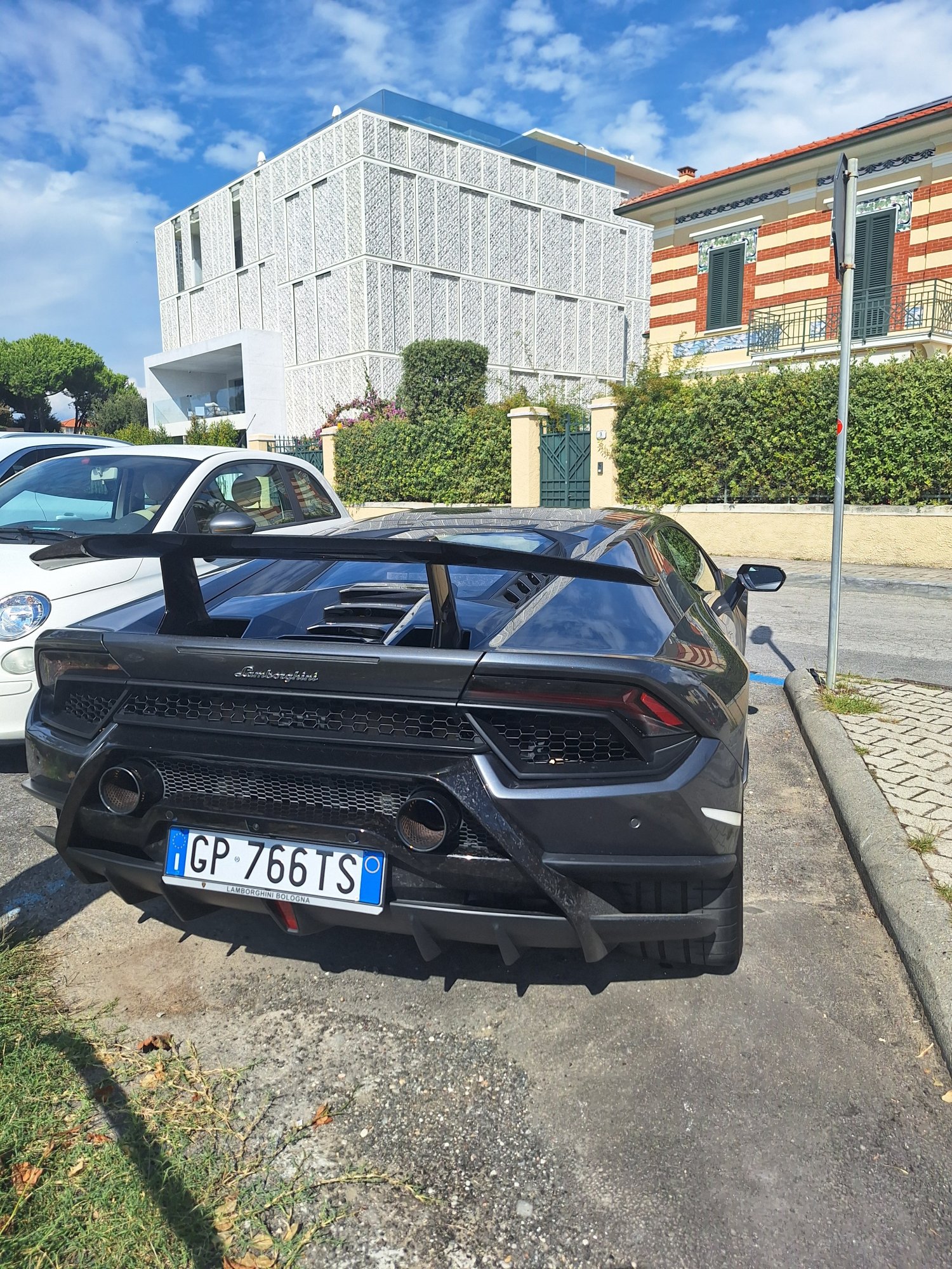 Numer rejestracyjny GP766TS posiada LAMBORGHINI Hurac?n Numer rejestracyjny GP766TS posiada LAMBORGHINI Hurac?n
