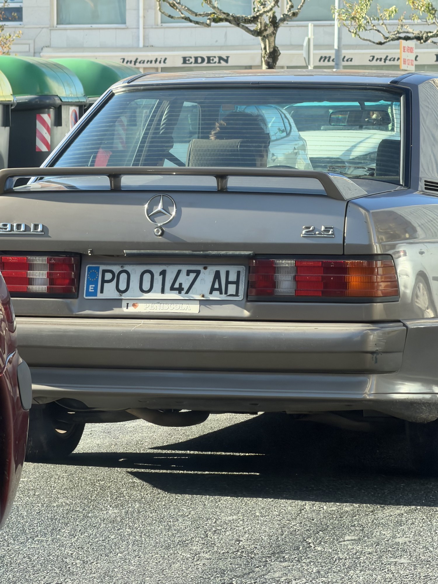 Numer rejestracyjny PO0147AH posiada MERCEDES 190 (201) Numer rejestracyjny PO0147AH posiada MERCEDES 190 (201)