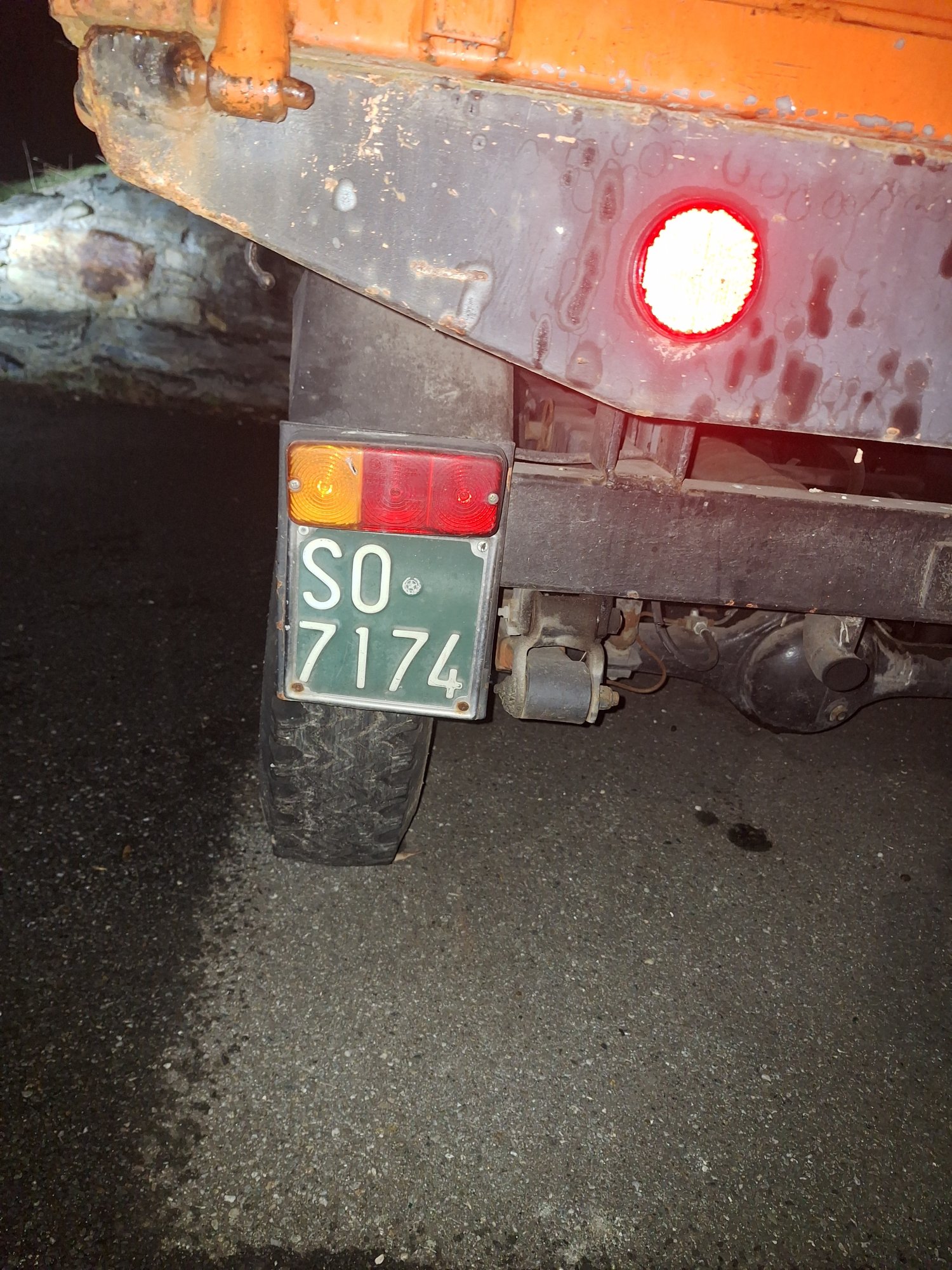 Numer rejestracyjny SO7174 posiada  