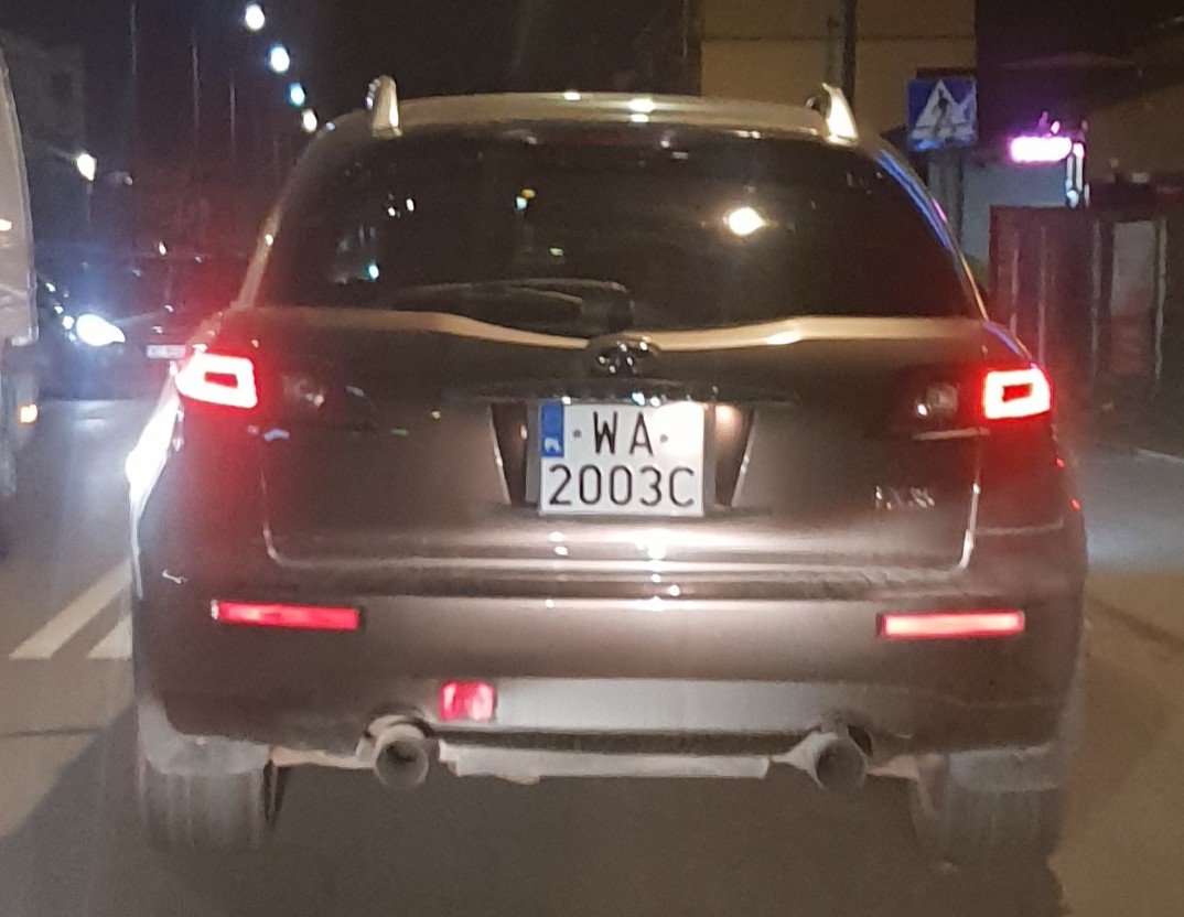 Numer rejestracyjny WA 2003C posiada INFINITI FX35 3.5 MR`03 E3 4WD - WA2003C